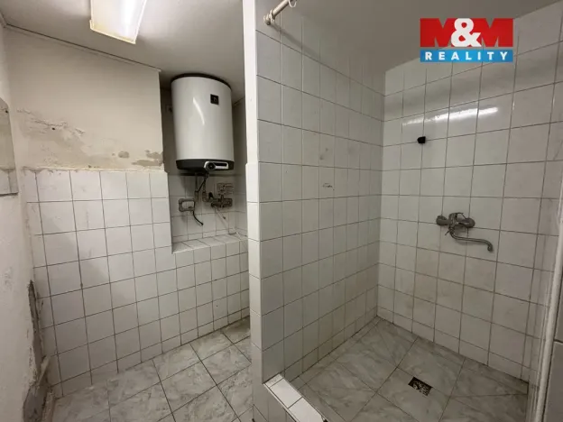 Prodej obchodního prostoru, Praha - Libeň, Sokolovská, 144 m2