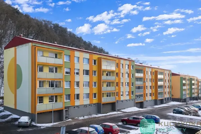 Prodej bytu 3+1, Dubí, Koněvova, 69 m2