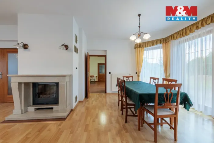 Prodej rodinného domu, Kolová - Háje, 330 m2