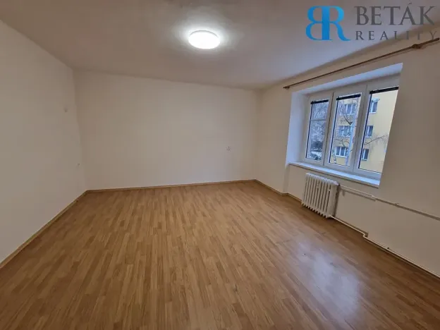 Prodej bytu 1+1, Přerov, Šrobárova, 57 m2