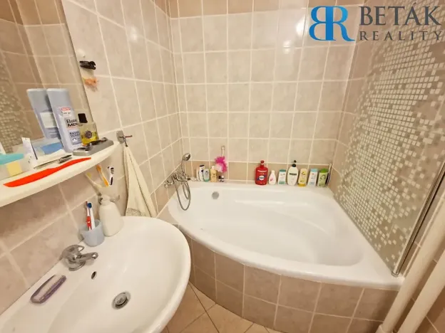 Prodej bytu 3+1, Přerov, Jasínkova, 74 m2