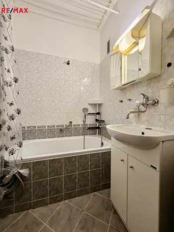 Pronájem bytu 2+1, Ostrava - Poruba, Zdeňka Štěpánka, 46 m2