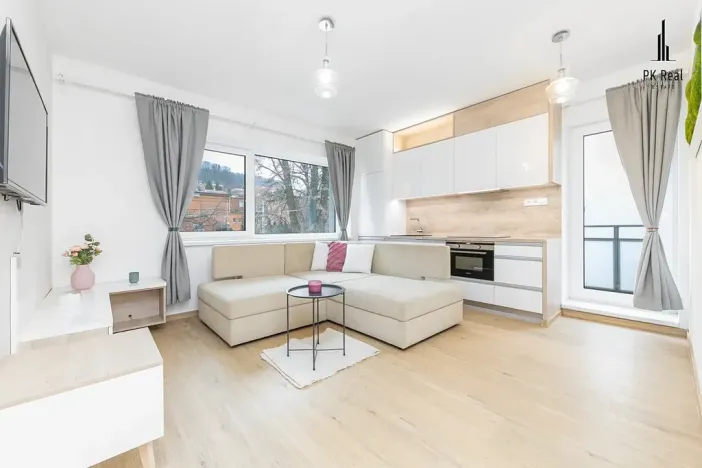 Prodej bytu 2+kk, Zlín, Štefánikova, 51 m2