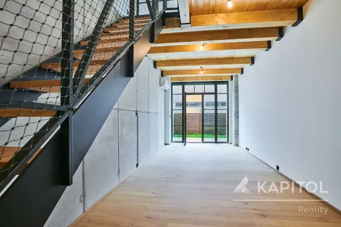 Pronájem bytu 3+kk, Praha - Vysočany, Kolbenova, 66 m2