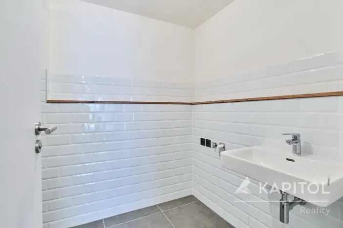 Pronájem bytu 3+kk, Praha - Vysočany, Kolbenova, 66 m2