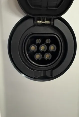 Pronájem garážového stání, Brno, Bratislavská, 14 m2