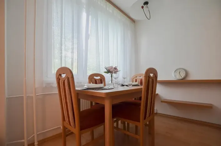 Pronájem bytu 3+1, Praha - Krč, Sládkovičova, 57 m2