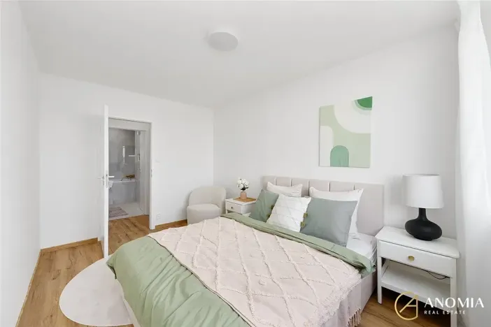 Prodej bytu 4+kk, Praha - Kobylisy, Třebenická, 73 m2