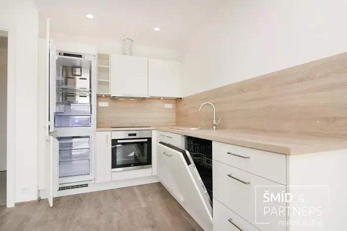 Pronájem bytu 3+kk, Kolín, Na Vršku, 69 m2