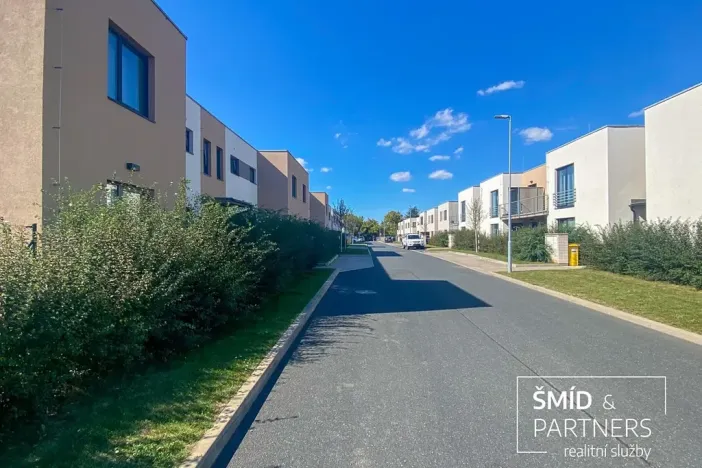 Pronájem bytu 3+kk, Kolín, Na Vršku, 69 m2