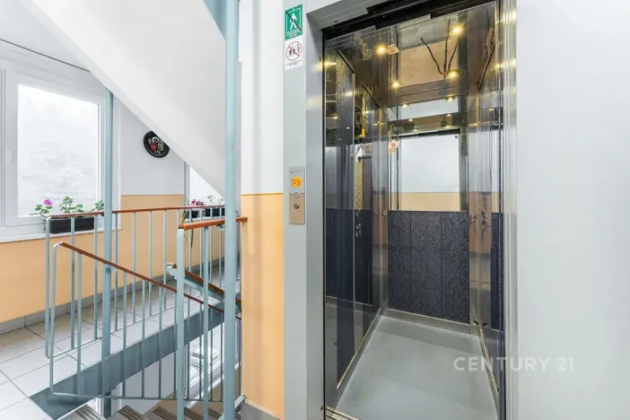 Prodej bytu 2+kk, Teplice, Pražská, 39 m2