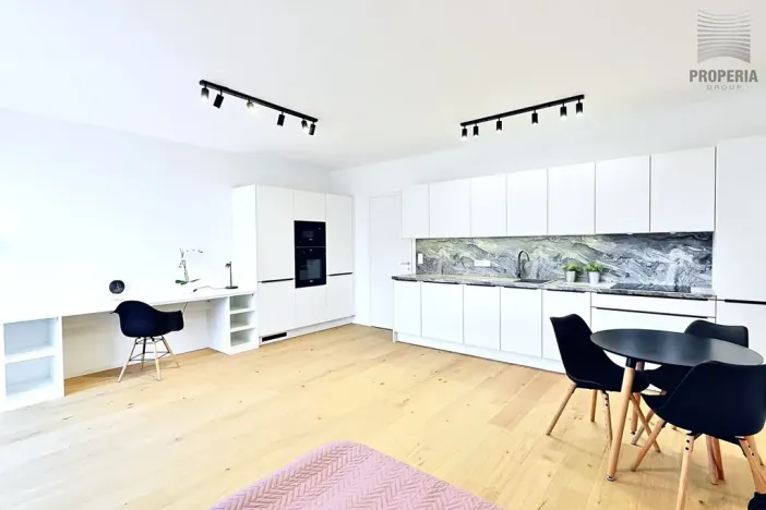 Prodej bytu 1+kk, Brno, Bratislavská, 44 m2