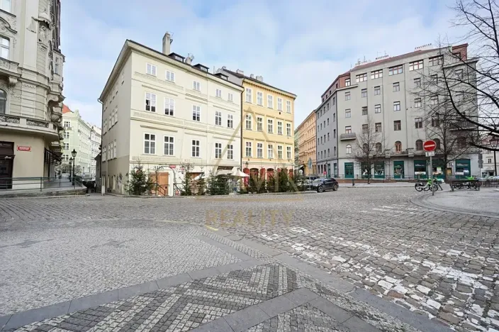 Pronájem bytu 2+kk, Praha - Staré Město, Haštalská, 58 m2