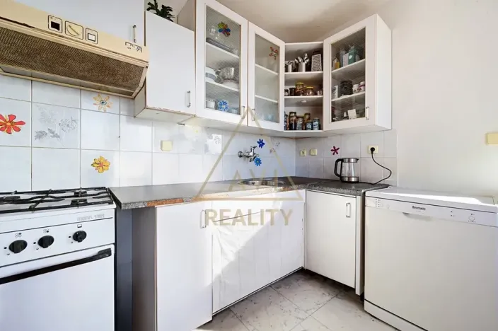 Prodej bytu 3+1, Praha - Prosek, Vysočanská, 74 m2