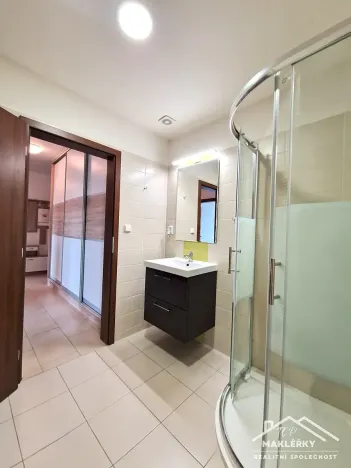 Pronájem bytu 3+kk, Pečky, V Kaštánkách, 92 m2