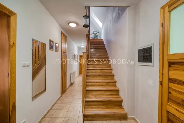 Prodej rodinného domu, Mnichovice, Nad rybníkem, 312 m2