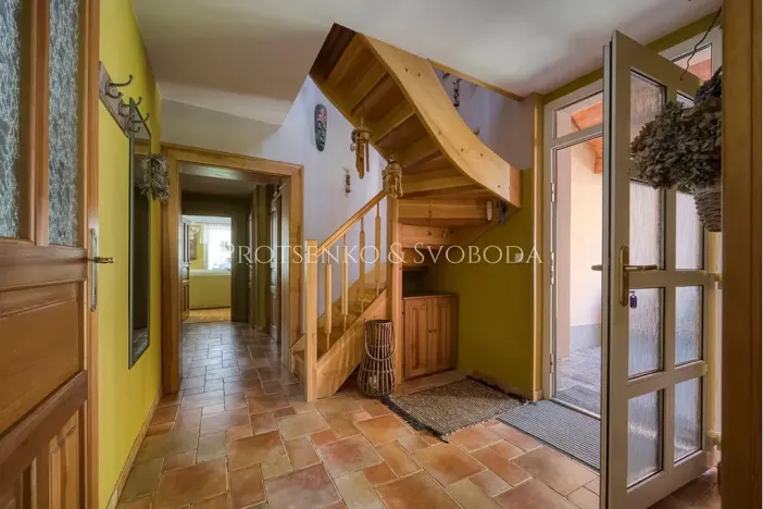 Prodej chalupy, Ledečko, 257 m2