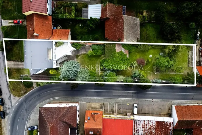 Prodej kanceláře, Křižanov, Benešovo náměstí, 530 m2