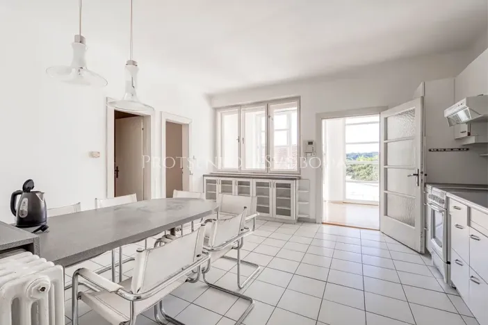 Prodej ubytování, Křižanov, Benešovo náměstí, 530 m2