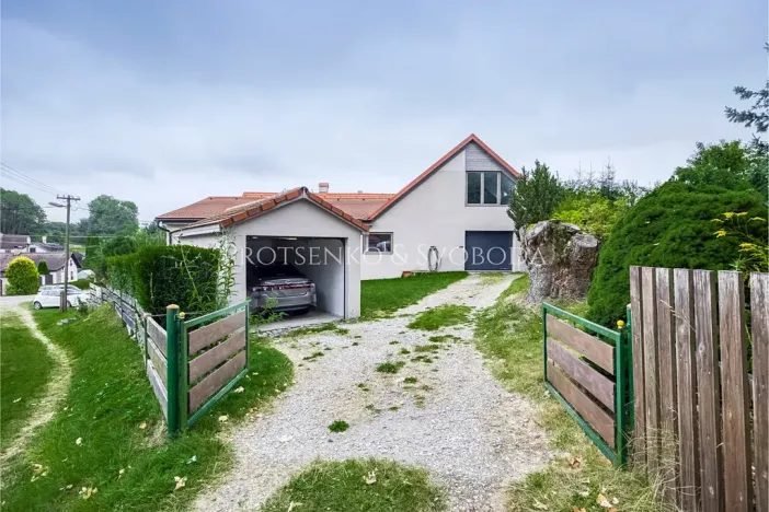 Prodej rodinného domu, Pavlov, 354 m2