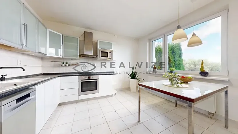 Prodej rodinného domu, Roudné, 265 m2