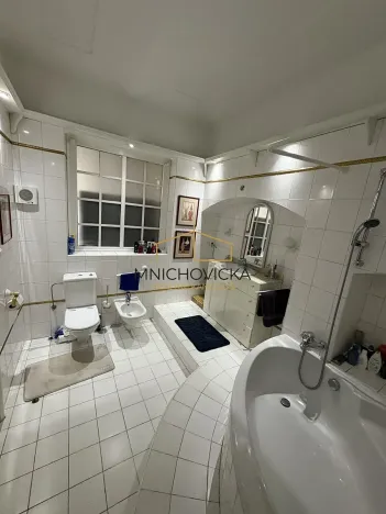 Pronájem bytu 3+kk, Žebrák, Náměstí, 88 m2