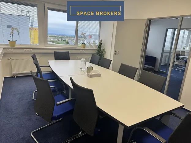 Pronájem kanceláře, Praha - Horní Počernice, K Bílému vrchu, 2000 m2