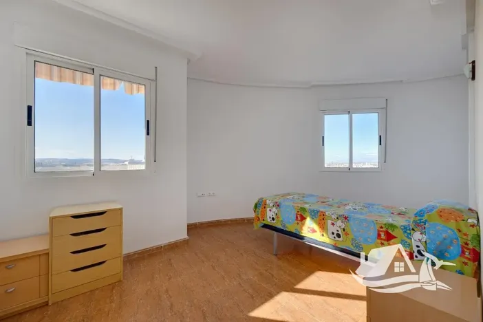 Prodej bytu 3+kk, Torrevieja, Španělsko, 70 m2