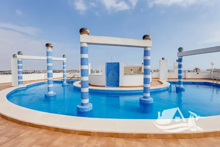 Prodej bytu 3+kk, Torrevieja, Španělsko, 70 m2