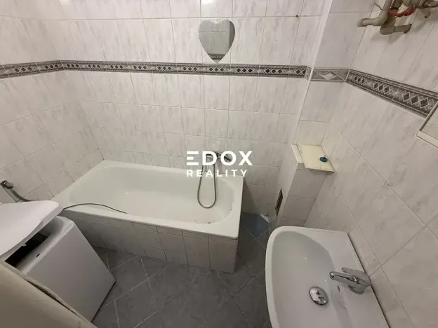 Pronájem bytu 2+kk, Praha - Holešovice, Přístavní, 41 m2