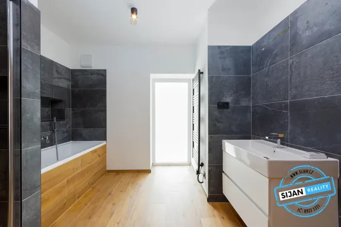 Pronájem bytu 3+kk, Ostrava, U Lesa, 98 m2