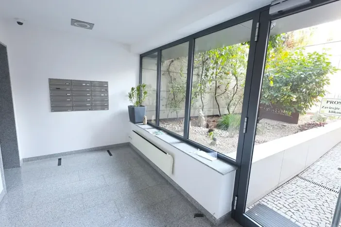 Prodej bytu 3+kk, Praha - Podolí, Jeremenkova, 115 m2