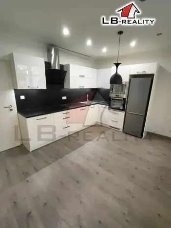 Pronájem bytu 2+kk, Kolín, Politických vězňů, 45 m2