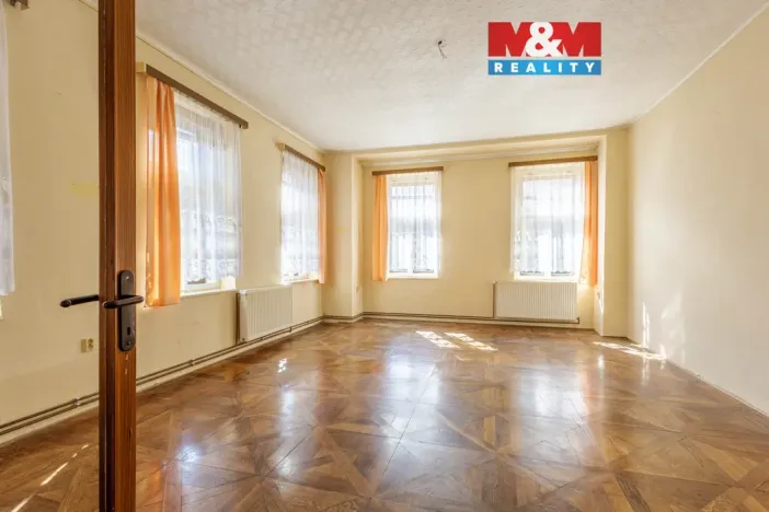 Prodej rodinného domu, Krásná Lípa - Zahrady, 300 m2