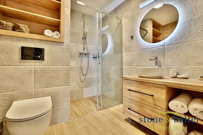 Prodej bytu 1+kk, Černý Důl, 39 m2