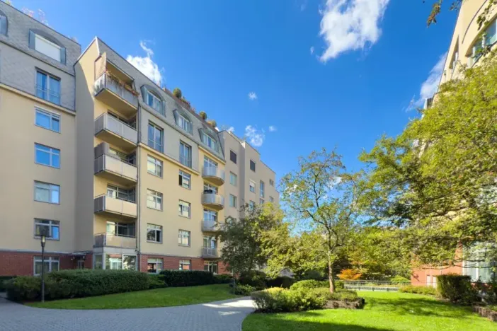 Pronájem bytu 3+kk, Praha - Vinohrady, U Zvonařky, 90 m2