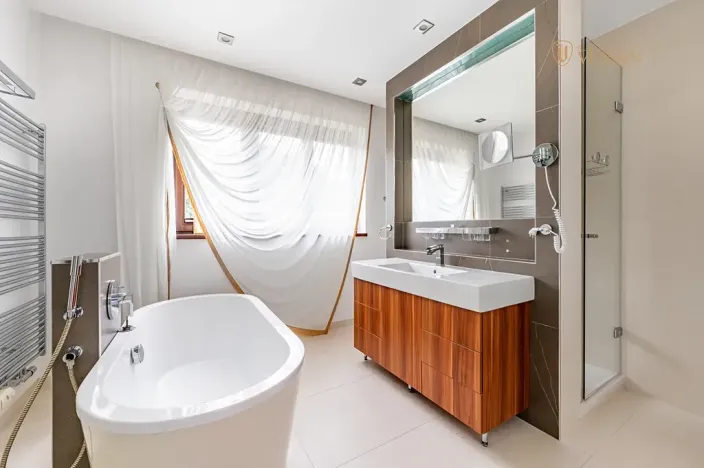 Prodej vily, Praha - Břevnov, Zeyerova alej, 473 m2