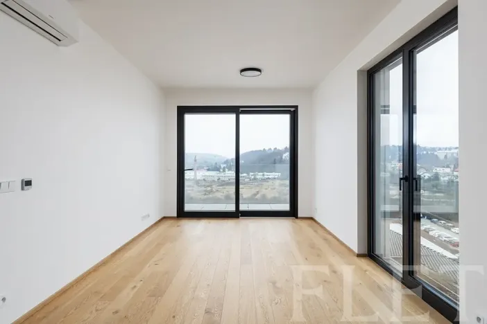 Pronájem bytu 3+kk, Praha - Modřany, Československého exilu, 61 m2