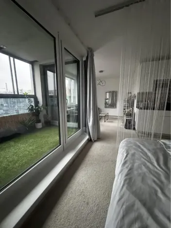 Pronájem bytu 1+kk, Praha - Vysočany, Poděbradská, 46 m2