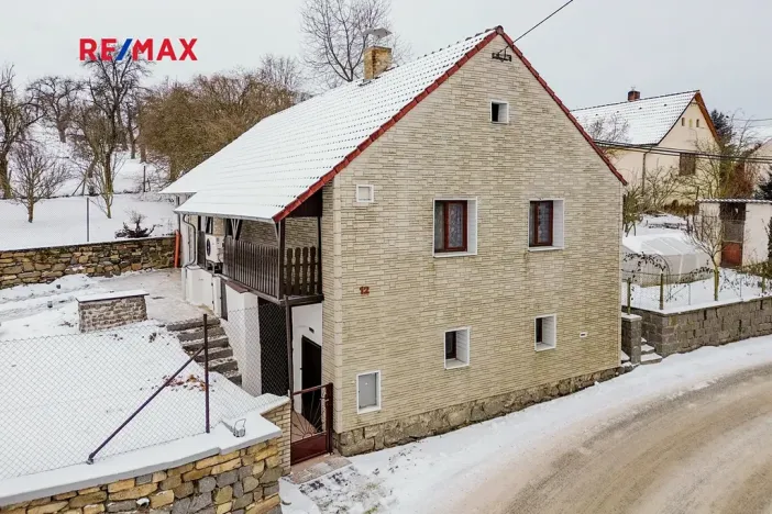 Prodej rodinného domu, Sedlčany, 93 m2