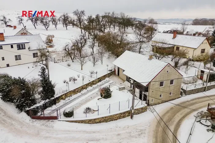 Prodej rodinného domu, Sedlčany, 93 m2