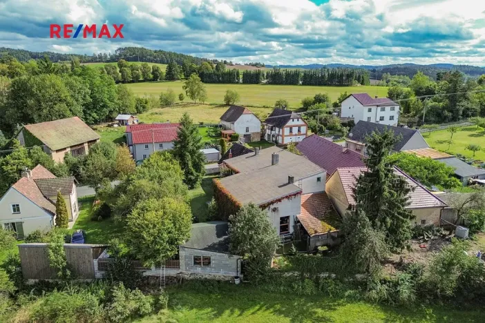 Prodej rodinného domu, Vrčeň, 437 m2