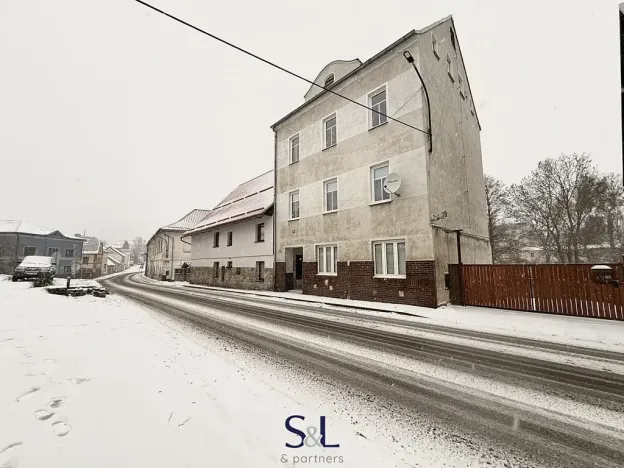 Pronájem bytu 2+1, Horní Police, 9. května, 58 m2