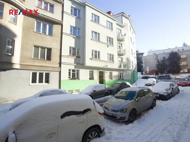 Pronájem bytu 1+1, Praha - Podolí, Výchozí, 37 m2