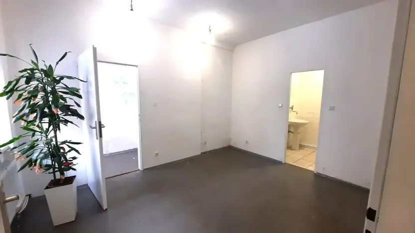 Pronájem kanceláře, Tišnov, Na Loukách, 93 m2