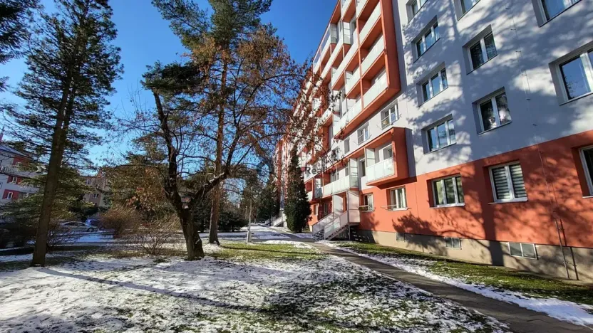 Pronájem bytu 2+1, Kopřivnice, Dukelská, 60 m2