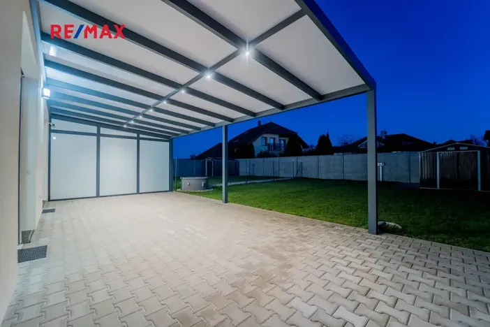 Pronájem rodinného domu, Veltruby, 97 m2