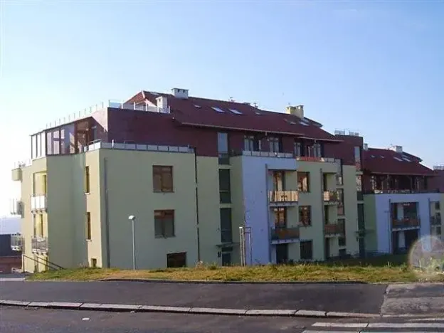 Pronájem bytu 1+kk, Praha, Prosecká, 42 m2