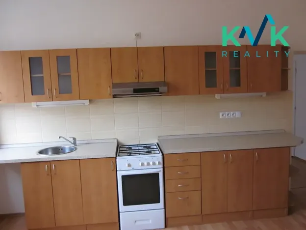 Pronájem bytu 3+1, Karlovy Vary, Slepá, 73 m2