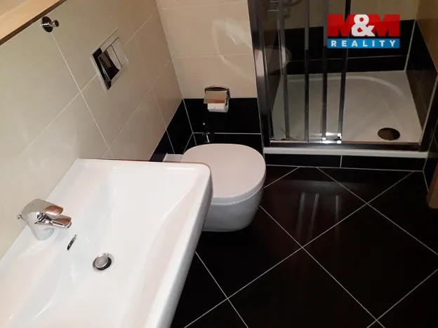 Pronájem bytu 1+kk, Praha - Vysočany, Pod Harfou, 26 m2